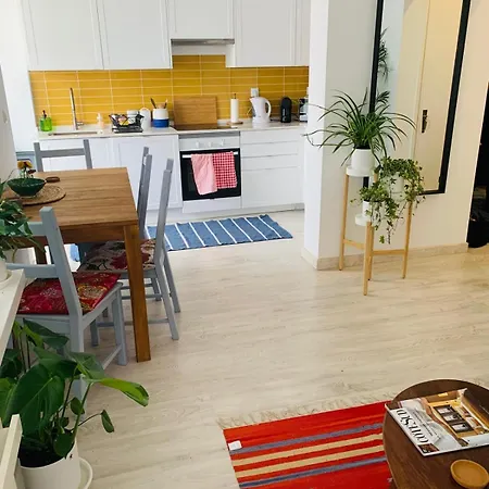 Stylish In The Heart Of Appartement